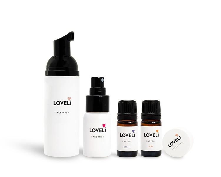 Loveli Face wash, Face mist, Face oil Night, Face oil Day & Face cream travel