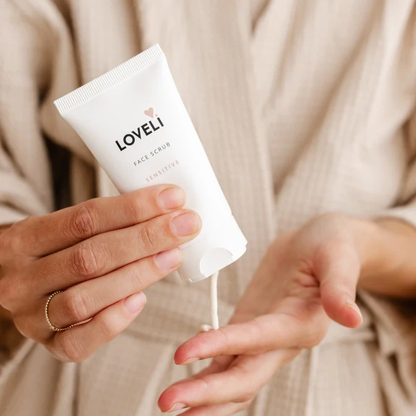Loveli Face scrub Sensitive skin 50 ml