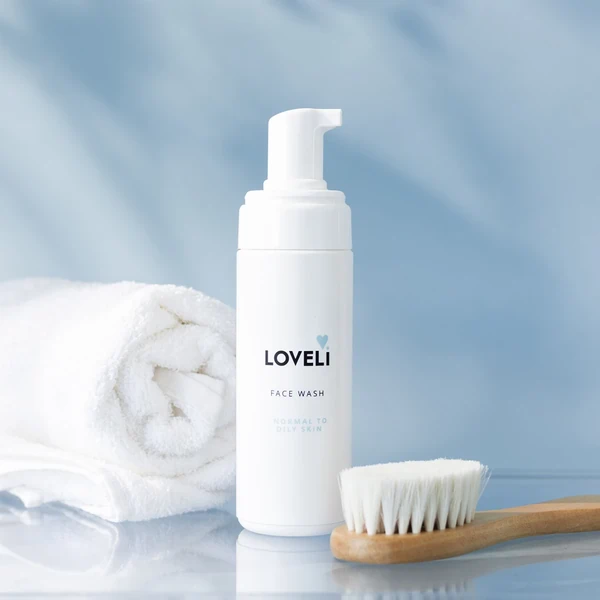 Loveli Face wash Normal to Oily Skin