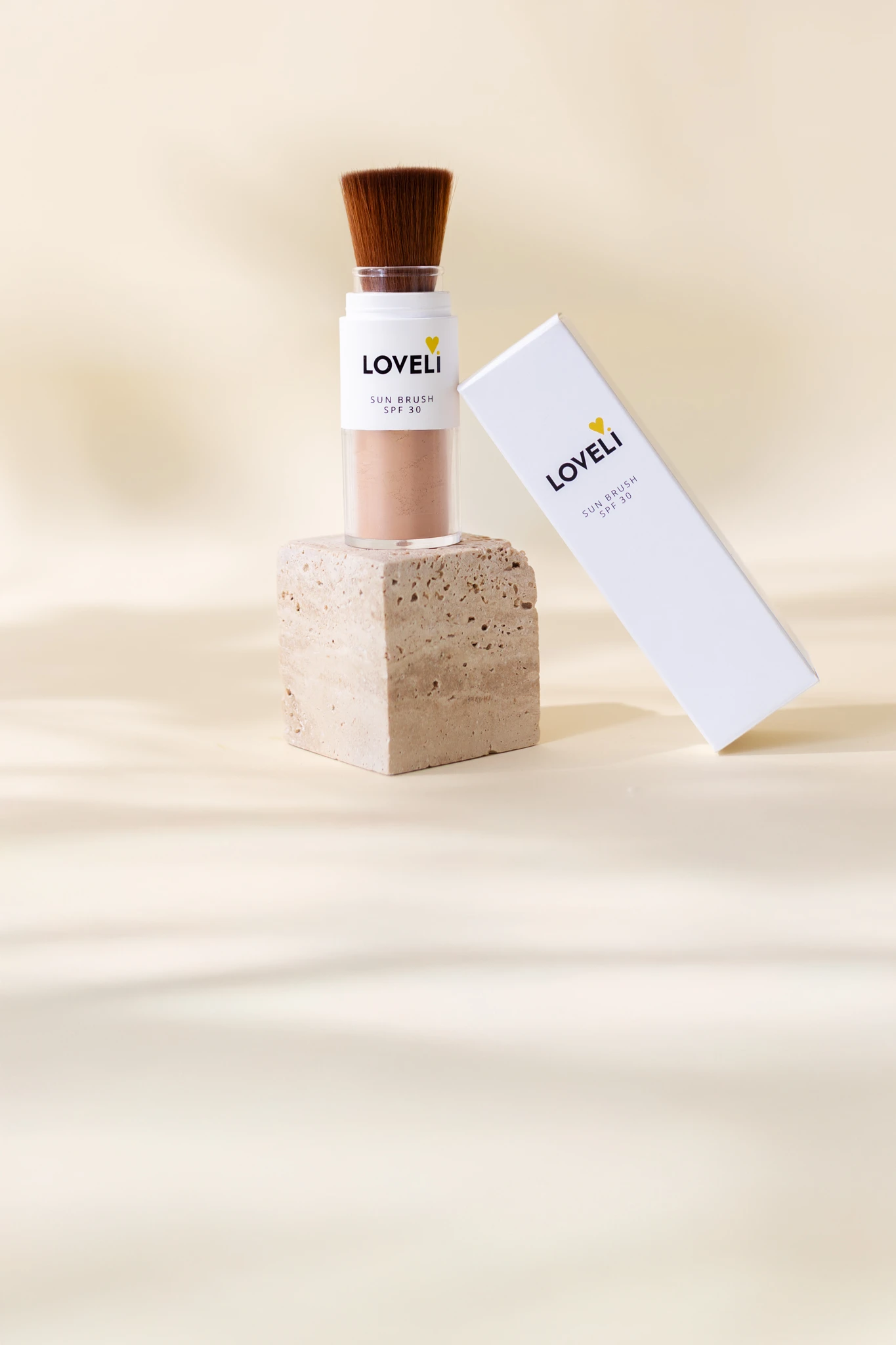 Loveli Sun brush SPF 30 banner